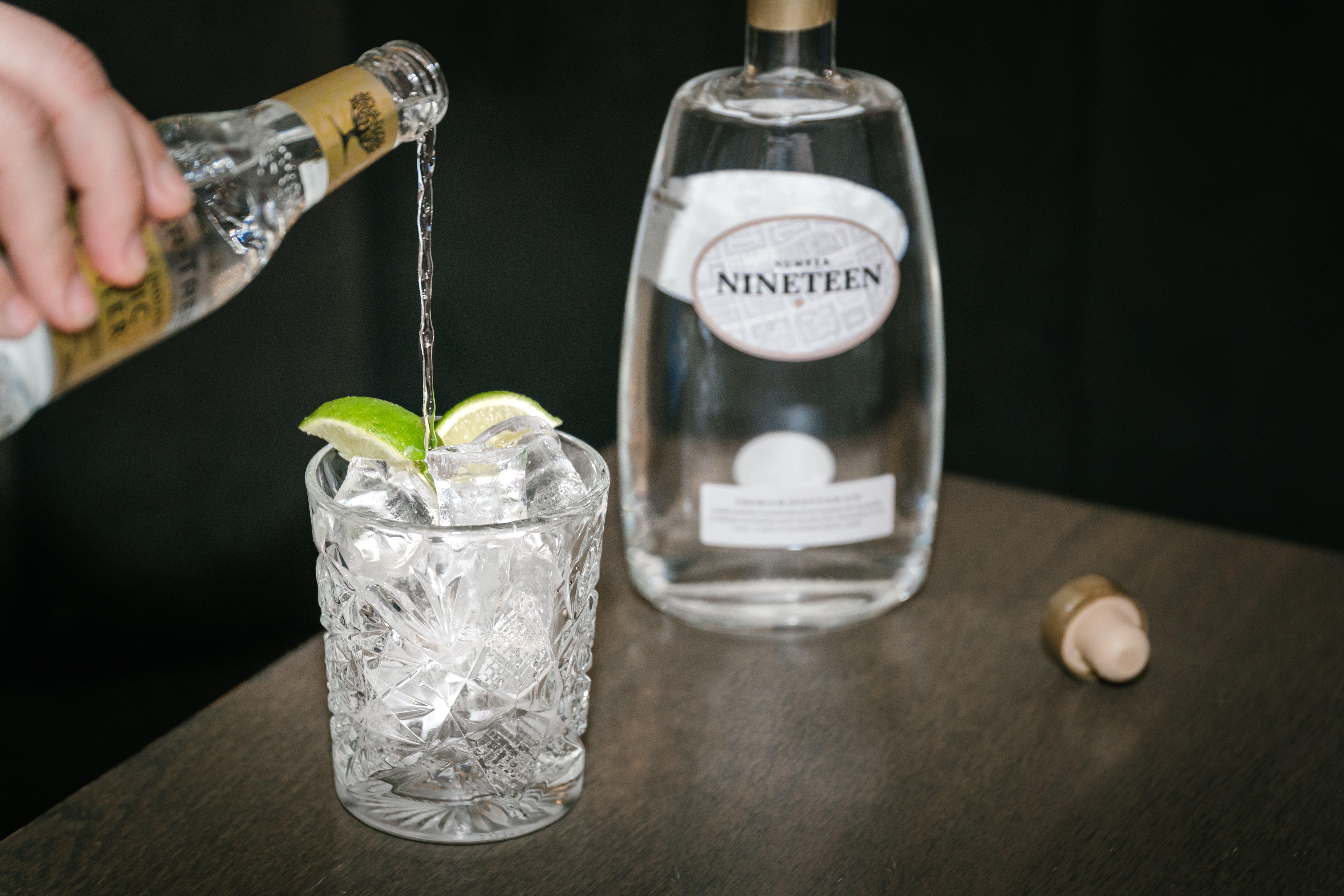 Intercontinental Edinburgh The George By Ihg Hotel Kültér fotó NINETEEN Gin
