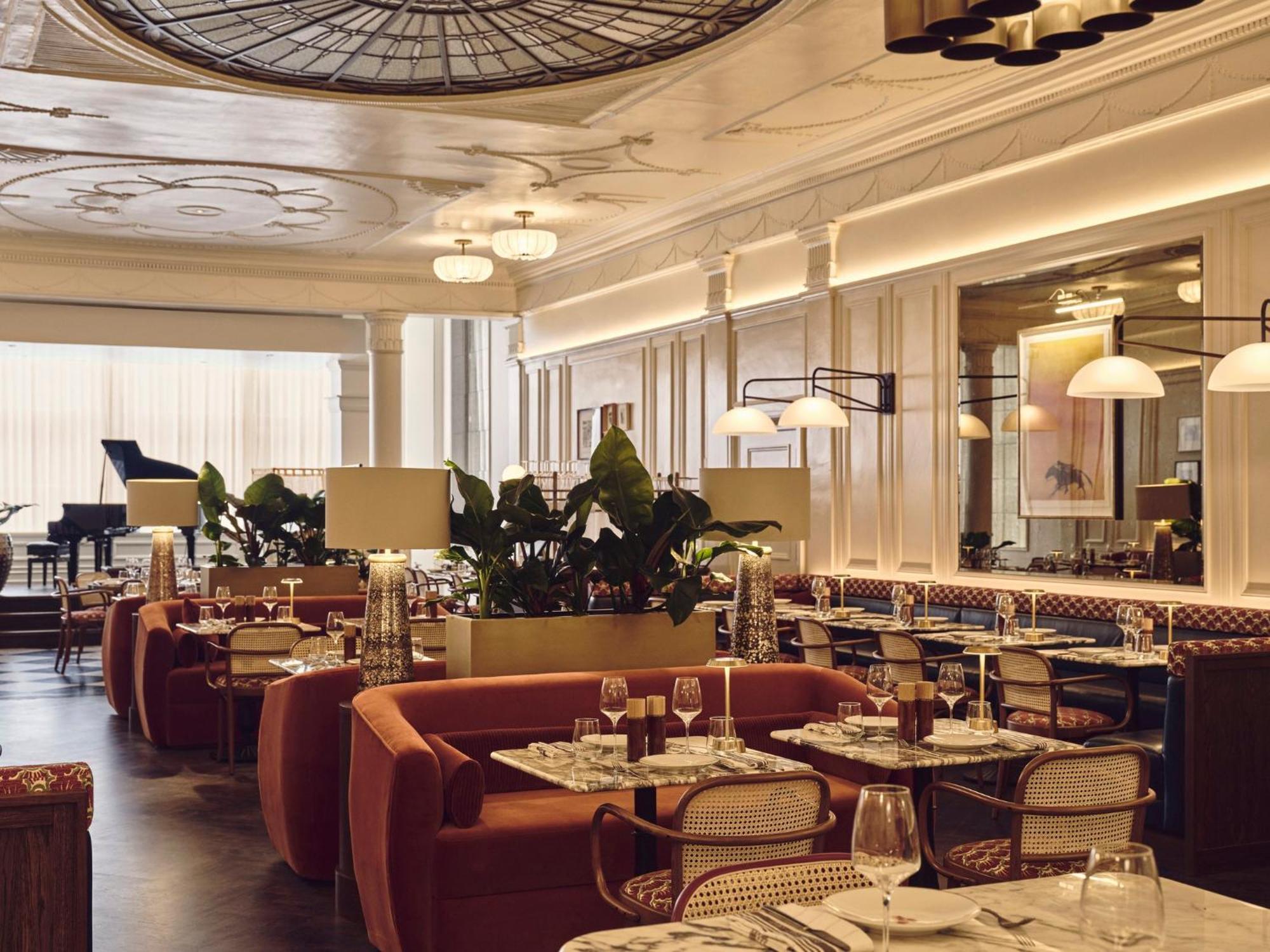 Intercontinental Edinburgh The George By Ihg Hotel Kültér fotó The interior of the restaurant